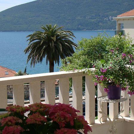 Apartments Milicevic Herceg Novi Ngoại thất bức ảnh
