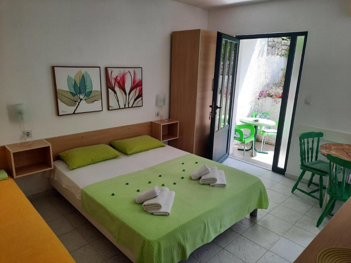 Apartments Milicevic Herceg Novi Ngoại thất bức ảnh