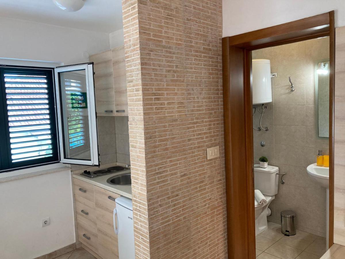 Apartments Milicevic Herceg Novi Ngoại thất bức ảnh