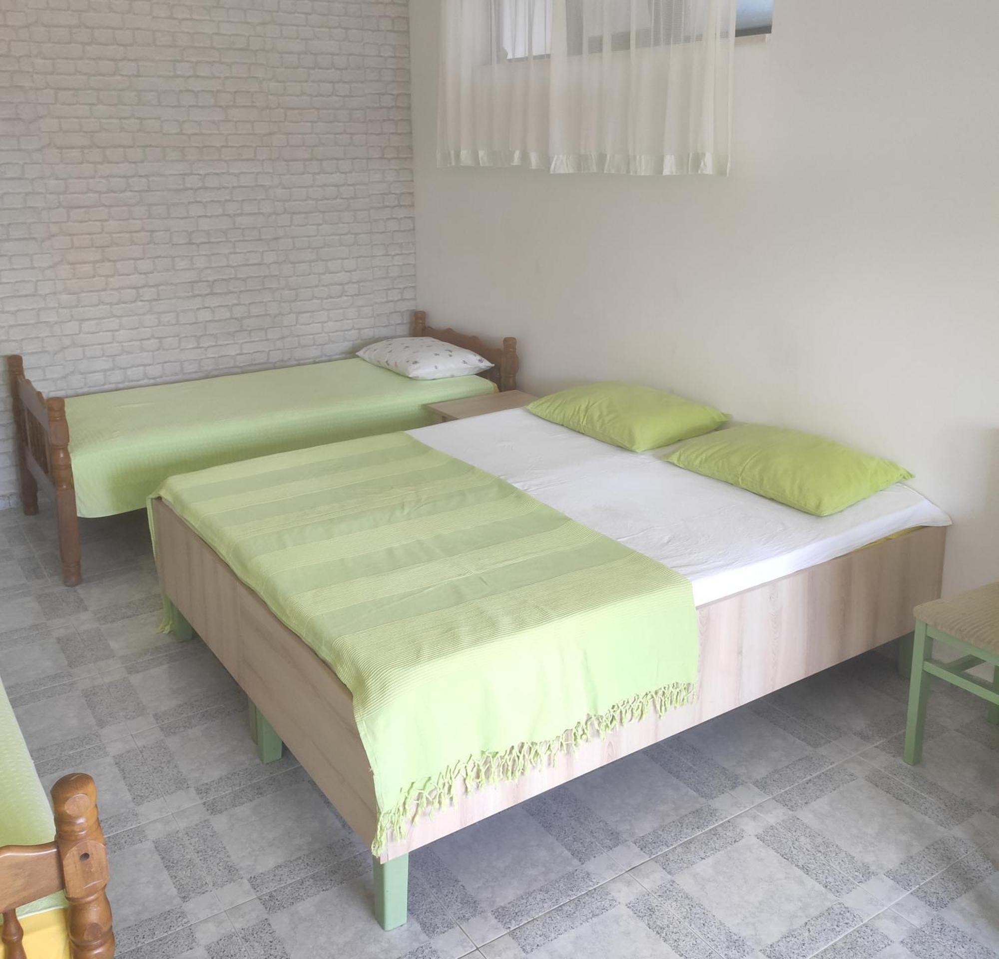 Apartments Milicevic Herceg Novi Phòng bức ảnh